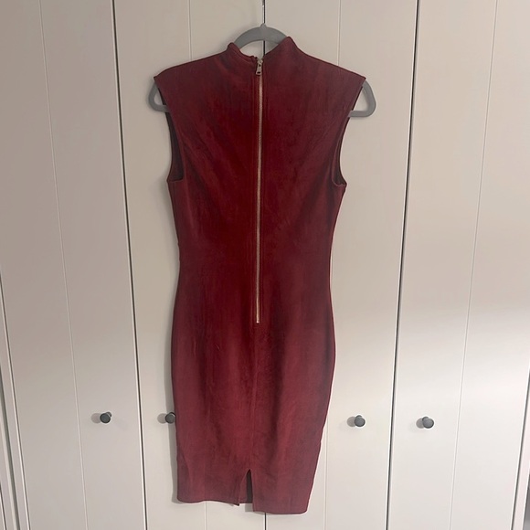 Privy Red Suede Sleeveless Midi Dress – Size M, NWT - Picture 4 of 4